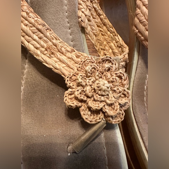 Unique sandals - Picture 2 of 9